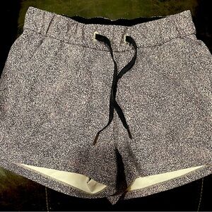 COPY - Lululemon shorts Size 4. NWOT Mint condition